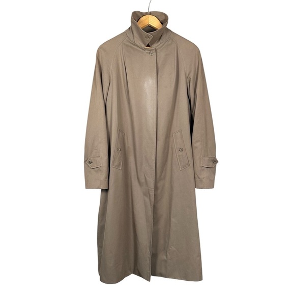 BURBERRY LONDON Button Down Trench Coat - Picture 9 of 16